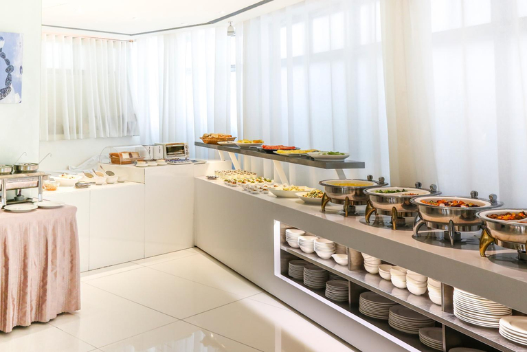 Food & Drinks 5, Ambience Hotel, Taipei City