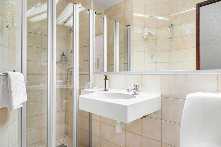 Bathroom, Hotel Malarporten, Västerås