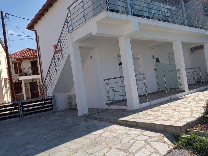 2, Villa Pandora, East Macedonia and Thrace