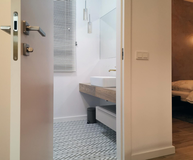 Others 5, Come and Stay apartments Wola, Warsaw