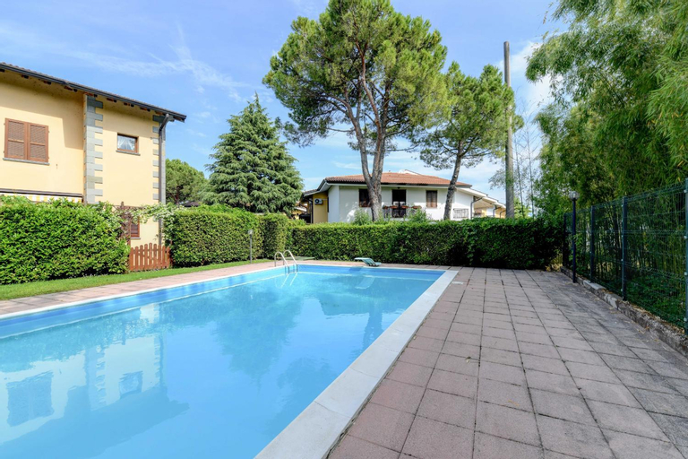 Sport & Beauty 1, Bell'Italia Holiday Apartment Peschiera, Verona