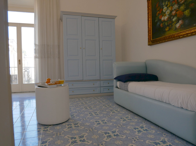 Bedroom 4, Ambasciata Sorrento Relais, Napoli