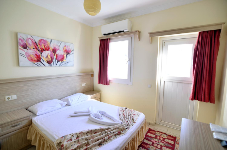Others 5, Sevin Pansiyon, Bodrum