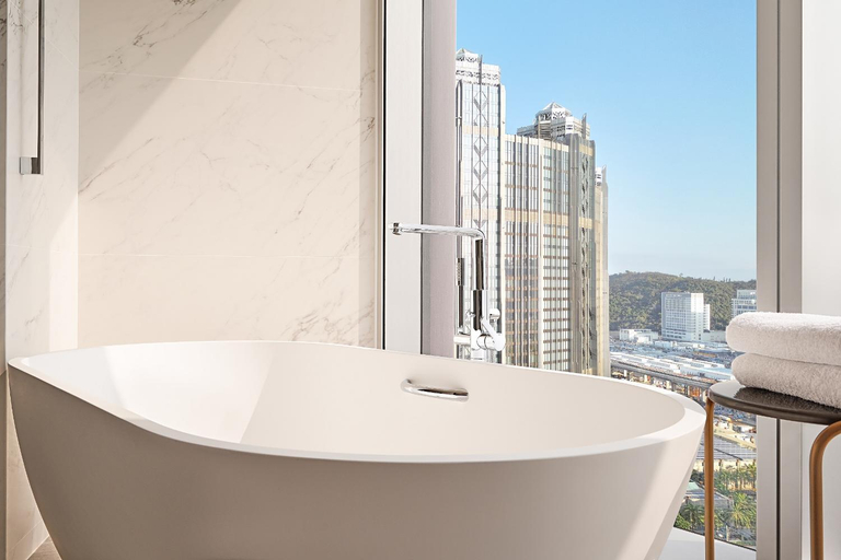 Bathroom, Studio City Hotel - Epic Tower, Macao