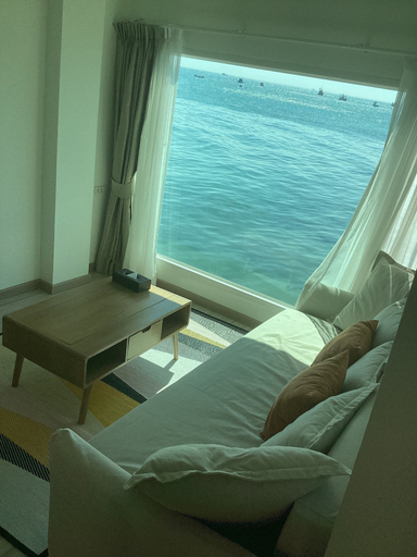 Others 5, Moonlight Koh Larn, Pattaya