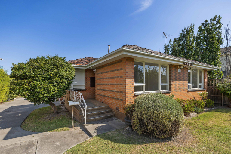 Exterior & Views 2, StayAU 2BRM Beach Family House Hampton, Melbourne