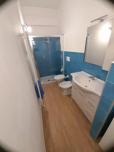 Bedroom 3, Finestra sul Golfo, Genova