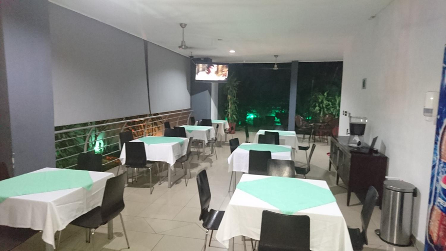 Food & Drinks 4, Hotel Brandts Ejecutivo Los Robles, Managua