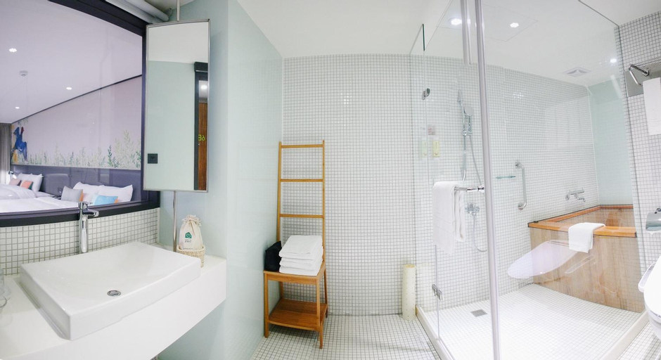 Bathroom 6