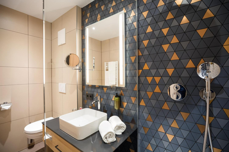 Bathroom 4, Austria Trend Hotel Maximilian, Wien