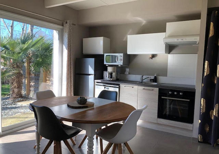 Others 5, Les cottages du golf, Ille-et-Vilaine