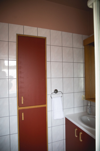 Bathroom 3, Setrið Guesthouse