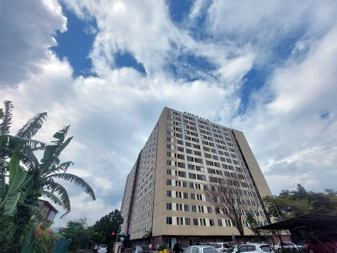 Exterior & Views, Emerald Apartel by RM, Bandung