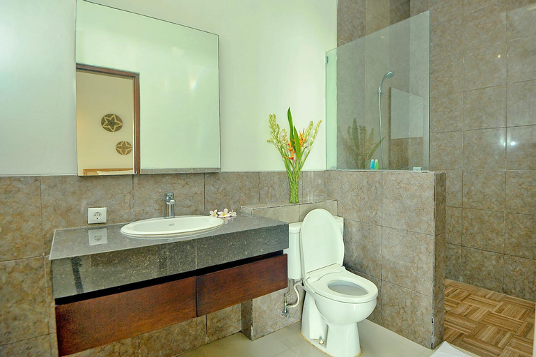 Bathroom 6
