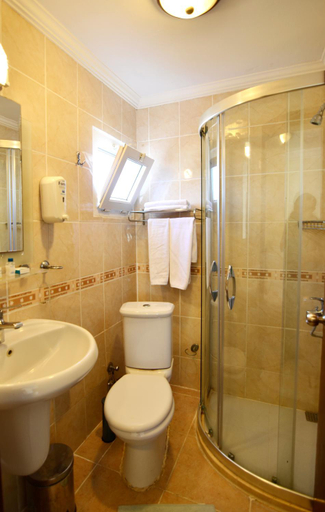 Bathroom 3, Sevin Pansiyon, Bodrum