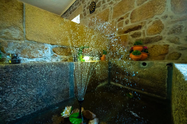 Bathroom 5, Herdade do Mondego, Guarda