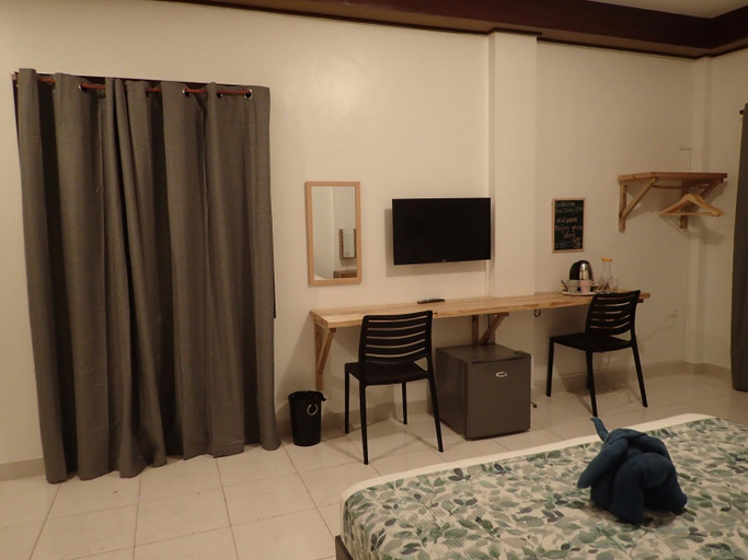 Bedroom, La Sirenita Dive Resort, Panglao