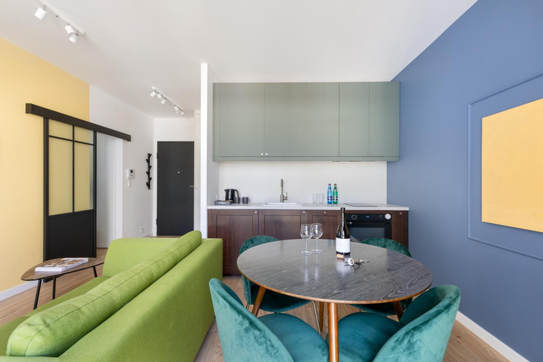 Others 3, Karolkowa 28 II - Premium Apartments with Balcony by Noclegi Renters, Warsaw