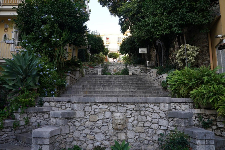 Others 5, Opuntia Charming Rooms, Messina