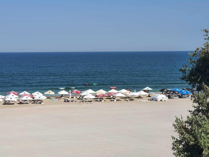 Others 4, Hotel Ancora, Tuzla