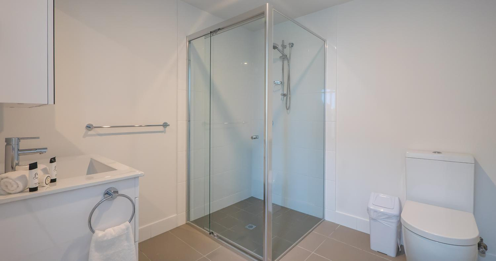 Bathroom 4, Annexe Apartments, Bowen Hills