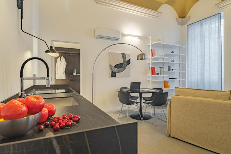 Others 5, CA'DUPELLE, Savona