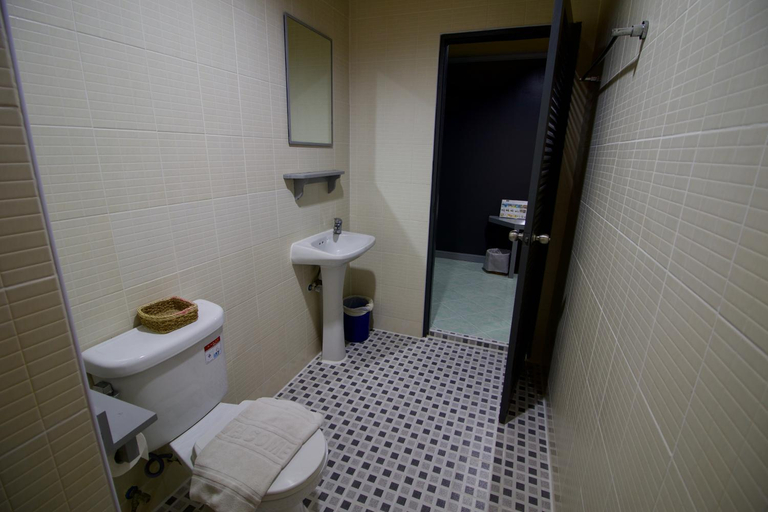 Bathroom 4, The Little Moon Residence, Pulau Phuket