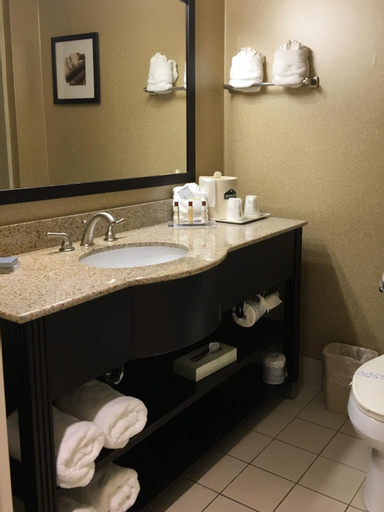 Bathroom 10