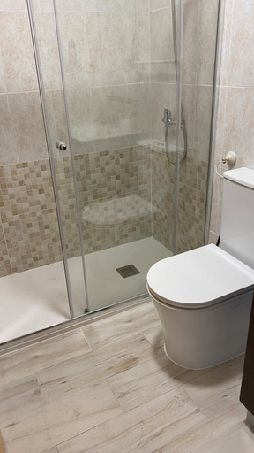Bathroom 4, Hotel Cuatro Canos, Madrid