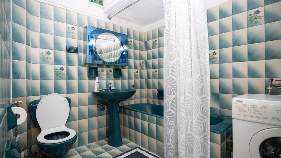Bathroom, Theoni Central Apartment, Thessaly
