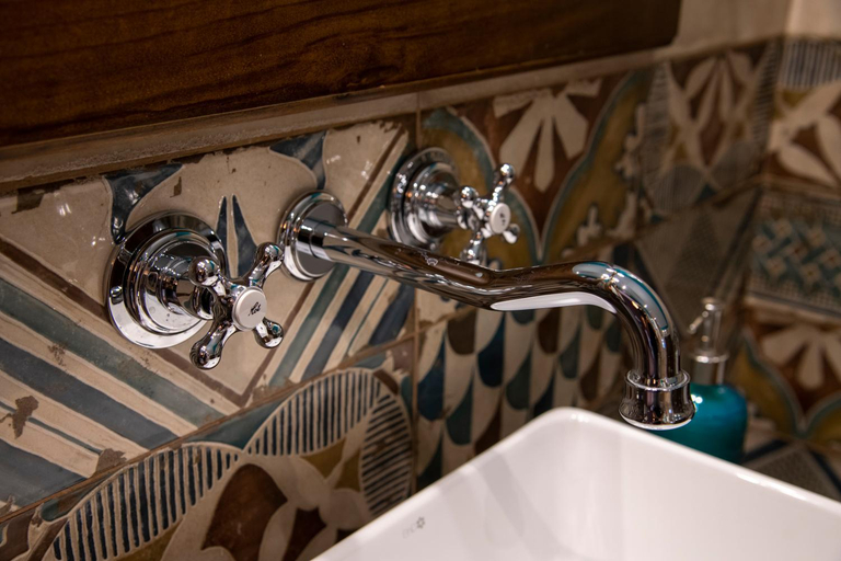 Bathroom 3, La Encomienda de Oreja, Madrid