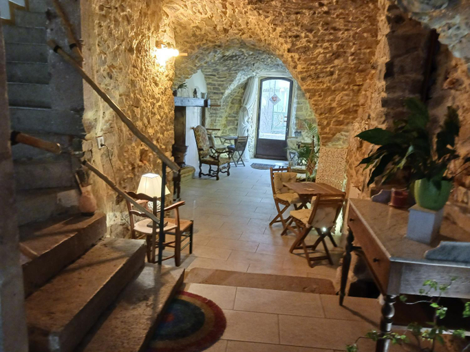 Others 4, Au coeur du Caylar, Hérault