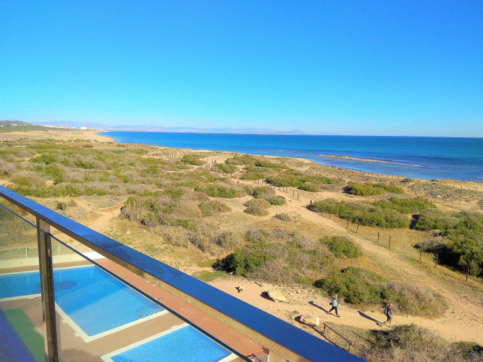 Guestroom, Luxury and Modern Beach Apartment with Sea Views, Alicante