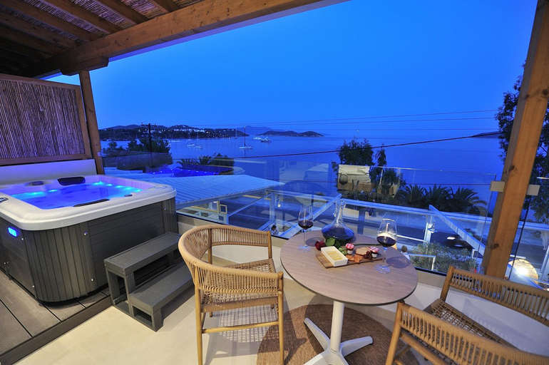 Others 5, Salty Wave Suites, Thessaly