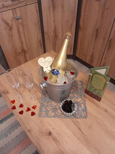 Food & Drinks, Silver Zsory Apartman, Mezőkövesdi
