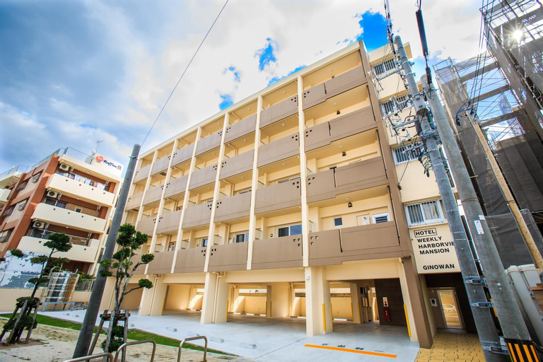 Exterior 3