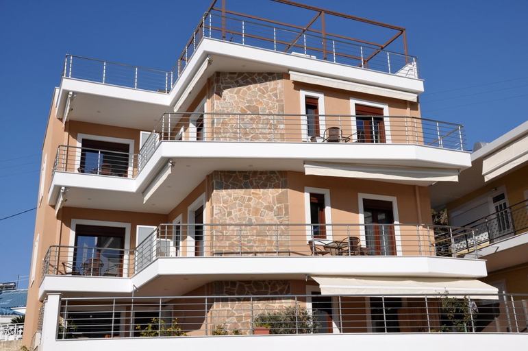 3, Alkioni's Nest Apartments, West Greece