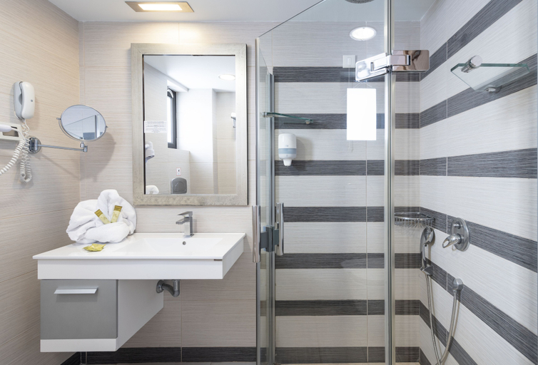 Bathroom 5, Iolida Beach by Smile Hotels, Crete