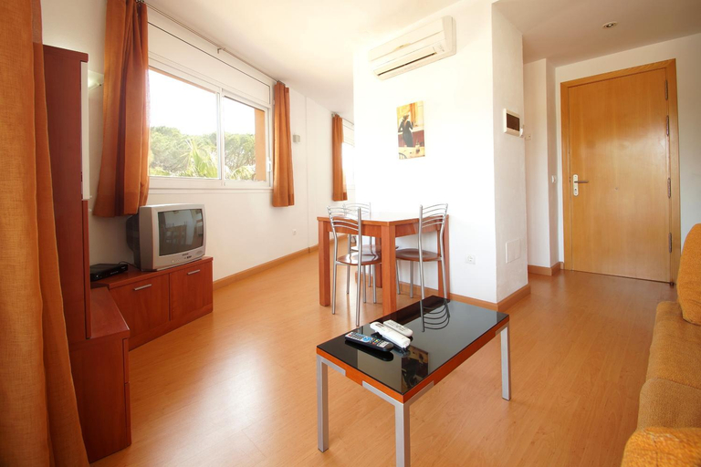 Others 5, Aparthotel Arenal, Girona