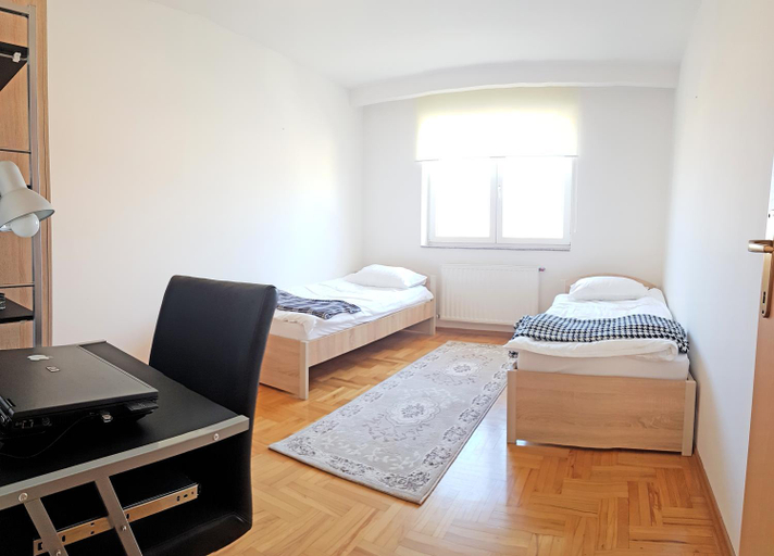 Others 3, Apartment 31, Priština