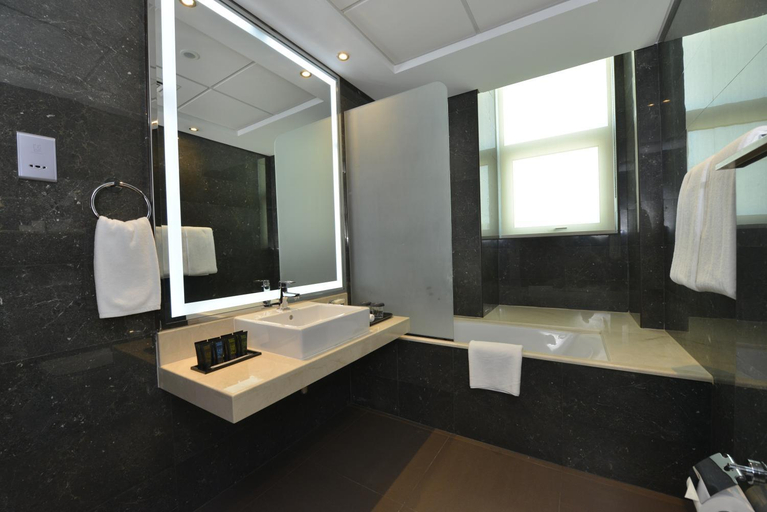 Bathroom 7