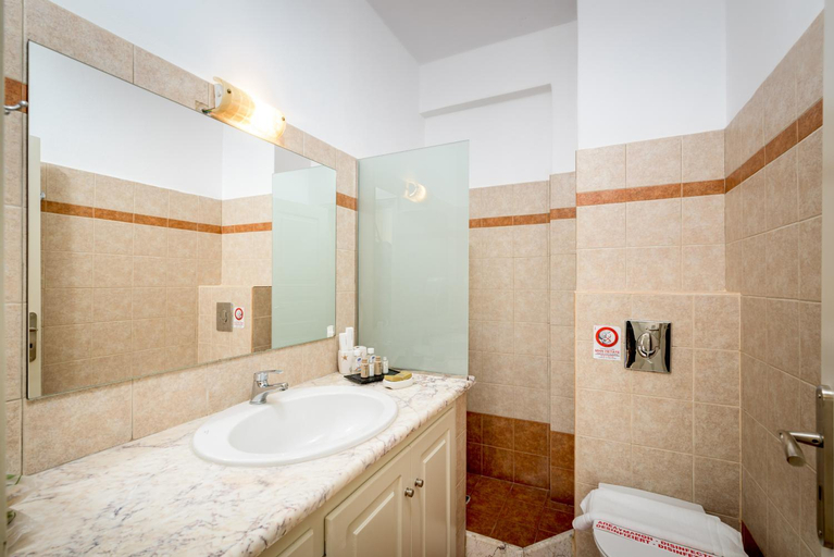 Bathroom 4, En Plo Boutique Suites Santorini, South Aegean