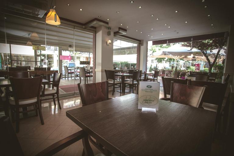 Others 5, Hotel Cronos, Epirus