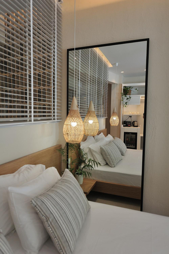 Bedroom 4, Salty Wave Suites, Thessaly