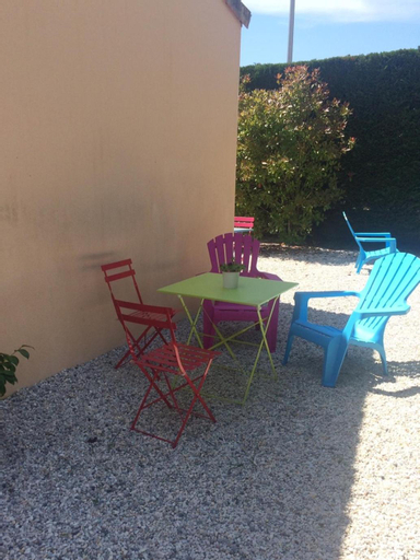 Exterior & Views 5, Chambres Les Passiflores, Charente-Maritime