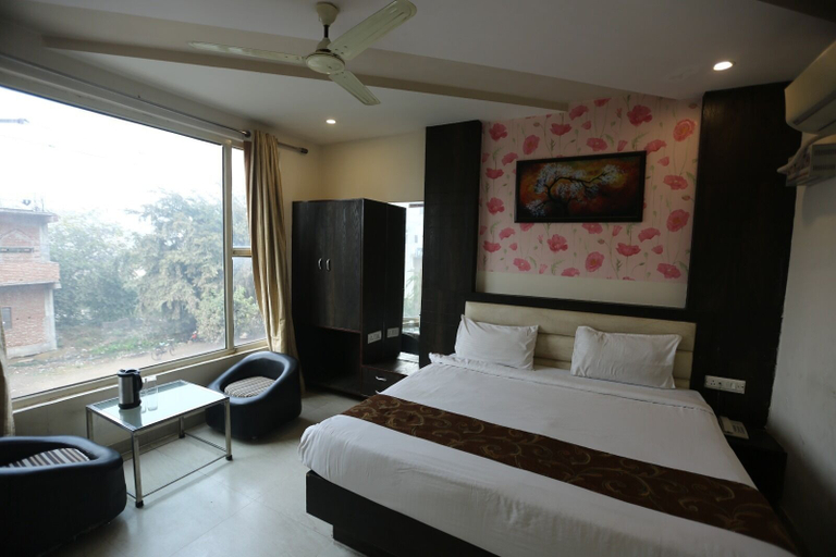 Bedroom 3, Hotel The Orchid, Agra