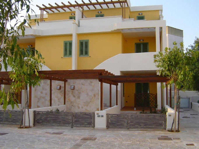 Others 3, Residence Ammiraglia Baia Verde, Lecce