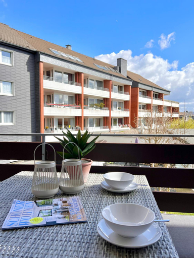 SABE APARTMENT: BALCONY + FREE PARKING + NETFLIX, Wuppertal
