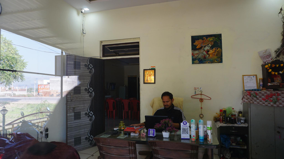 Others 2, HOTEL KANTI PALACE, Bundi