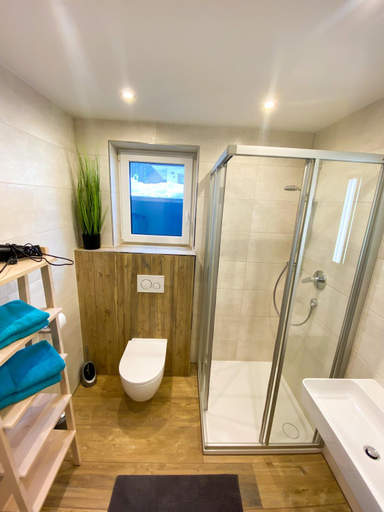 Bathroom, Appartements Emilia, Reutte